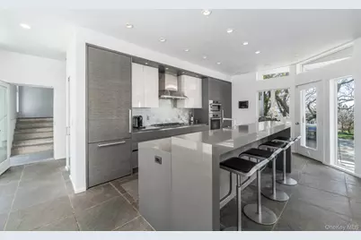 4105 Soundview Avenue, Mattituck, NY 11952 - Photo 17