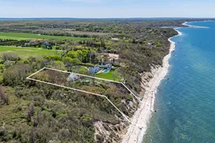 4105 Soundview Ave, Mattituck, NY 11952 - Photo 3