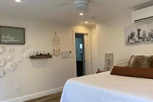 286 Beachview St, Copiague, NY 11726 - Photo 5