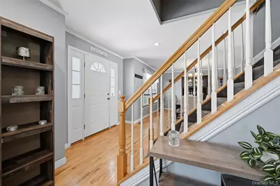 106 Park Avenue, Miller Place, NY 11764 - Photo 9