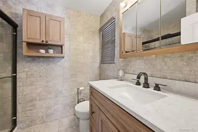 106 Park Avenue, Miller Place, NY 11764 - Photo 23