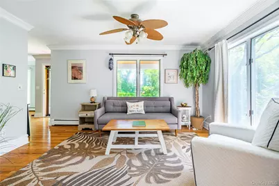 2300 Pine Tree Road, Cutchogue, NY 11935 - Photo 19