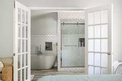 2300 Pine Tree Road, Cutchogue, NY 11935 - Photo 5