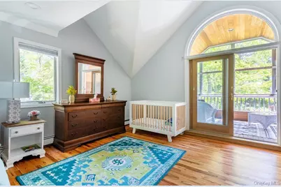 2300 Pine Tree Road, Cutchogue, NY 11935 - Photo 9