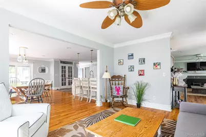 2300 Pine Tree Road, Cutchogue, NY 11935 - Photo 21