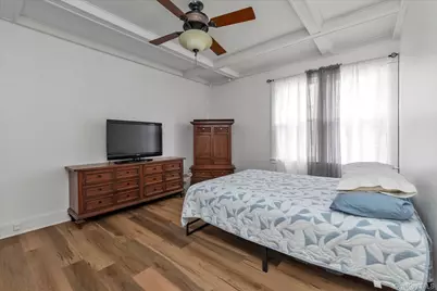 23 Thompson Place, Lynbrook, NY 11563 - Photo 9