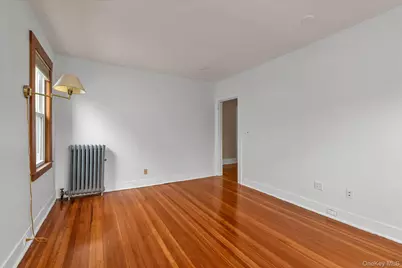 23 Thompson Place, Lynbrook, NY 11563 - Photo 13