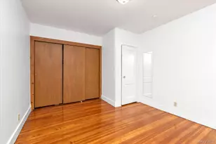 23 Thompson Pl, Lynbrook, NY 11563 - Photo 17