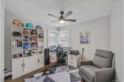 100 Parkside Avenue, Miller Place, NY 11764 - Photo 21