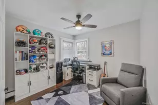 100 Parkside Ave, Miller Place, NY 11764 - Photo 21