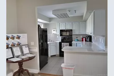 1661-539 Old Country Rd #539, Riverhead, NY 11901 - Photo 25