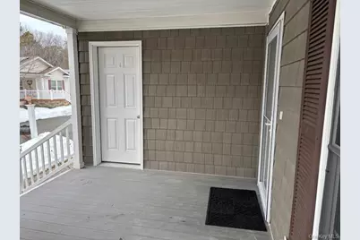 1661-539 Old Country Rd #539, Riverhead, NY 11901 - Photo 5