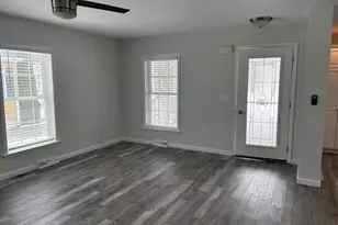 1661-539 Old Country Rd, Riverhead, NY 11901 - Photo 19