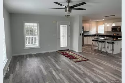 1661-539 Old Country Rd #539, Riverhead, NY 11901 - Photo 21