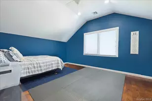 405 Club Ct, Oceanside, NY 11572 - Photo 19