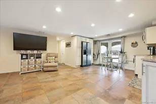 405 Club Ct, Oceanside, NY 11572 - Photo 23