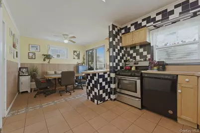 99 Virginia Avenue, Long Beach, NY 11561 - Photo 7