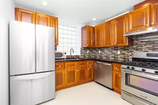 144-69 Barclay Ave, Flushing, NY 11355 - Photo 9