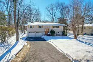 13 Mirror Lake Rd, Spring Valley, NY 10977 - Photo 3