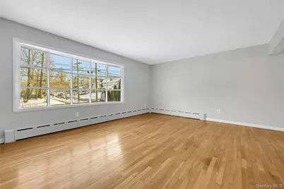 812 Halstead Avenue, Mamaroneck, NY 10543 - Photo 3