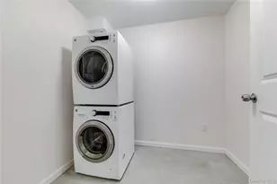 136-46 41st Ave, Flushing, NY 11355 - Photo 15