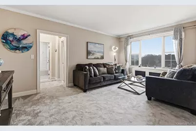 210 Pelham Road #6E, New Rochelle, NY 10805 - Photo 7