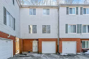 212 Ilyssa Way, New York, NY 10312 - Photo 1