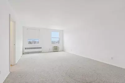 120 Horton Highway #12D, Mineola, NY 11501 - Photo 5