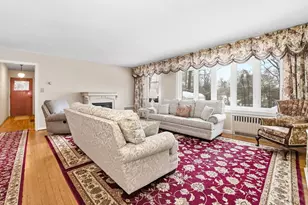 5 N Shenorock Dr, Yorktown Heights, NY 10598 - Photo 5