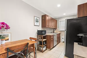 326 Edmunton Dr, North Babylon, NY 11703 - Photo 7