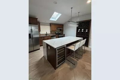 253-12 58 Avenue, Little Neck, NY 11362 - Photo 5