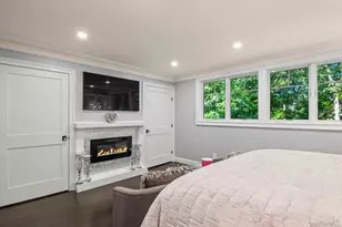 131 Fleets Cove Rd, Huntington, NY 11743 - Photo 27