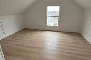 1353 Old Northern Blvd, Roslyn, NY 11576 - Photo 15