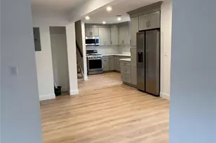 1353 Old Northern Blvd, Roslyn, NY 11576 - Photo 5