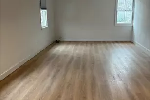 1353 Old Northern Blvd, Roslyn, NY 11576 - Photo 7