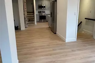 1353 Old Northern Blvd, Roslyn, NY 11576 - Photo 9