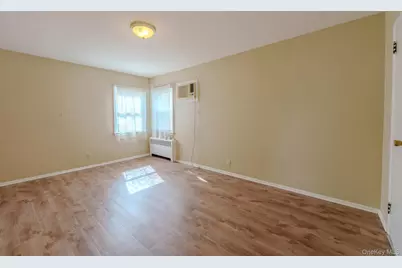 160 Sackville Road, Garden City, NY 11530 - Photo 11