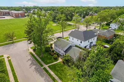 160 Sackville Road, Garden City, NY 11530 - Photo 3