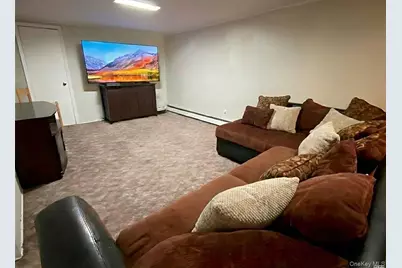 1 Hillcrest Place, Locust Valley, NY 11560 - Photo 23