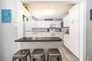 1 Hillcrest Pl, Locust Valley, NY 11560 - Photo 7