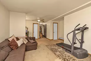 117-30 201st St, Saint Albans, NY 11412 - Photo 13