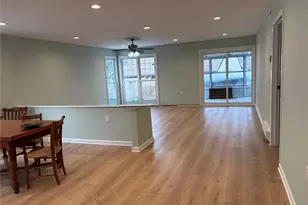 498 Cranston Ln, Ridge, NY 11961 - Photo 3