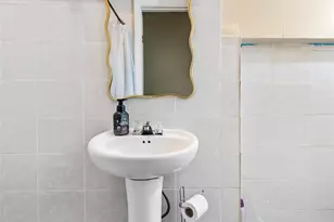 95-17 125th St, Richmond Hill, NY 11419 - Photo 9