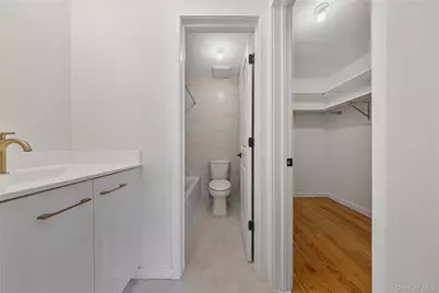 472 W Central Avenue #204, Spring Valley, NY 10977 - Photo 25