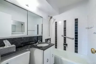 480 Halstead Avenue #4O, Harrison, NY 10528 - Photo 15