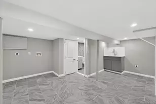 191-44 113th Ave, Saint Albans, NY 11412 - Photo 13