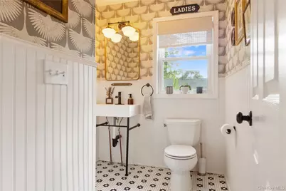 16 Shenorock Drive, Yorktown Heights, NY 10598 - Photo 9