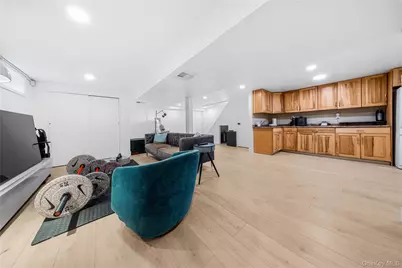 3004 73rd Street, Jackson Heights, NY 11370 - Photo 15