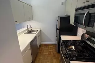 415 E 37th St, New York, NY 10016 - Photo 3