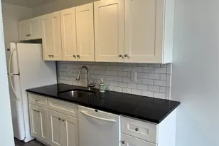 51 Whalers Cove, Babylon, NY 11702 - Photo 5